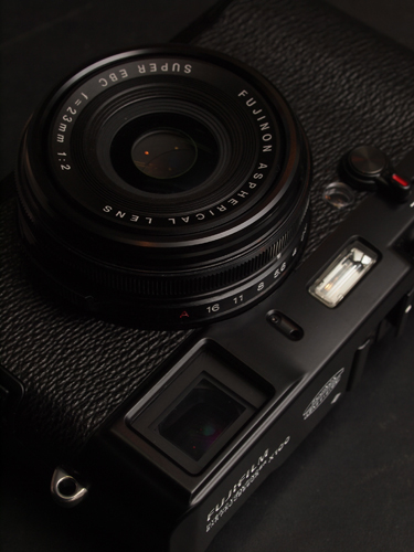 マップカメラ情報】【希少 ブラックモデル】 FUJIFILM X100 Black ...